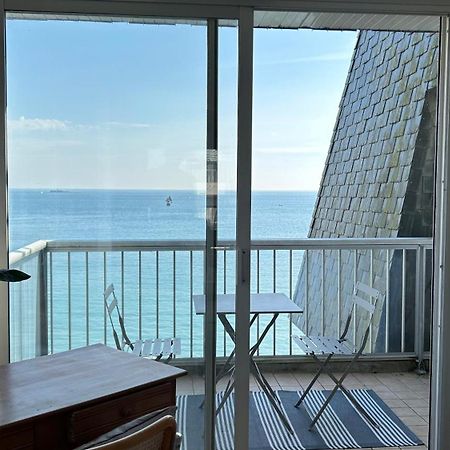 Appartement Pied Dans L'Eau - La Comtesse Saint-Quay-Portrieux Buitenkant foto