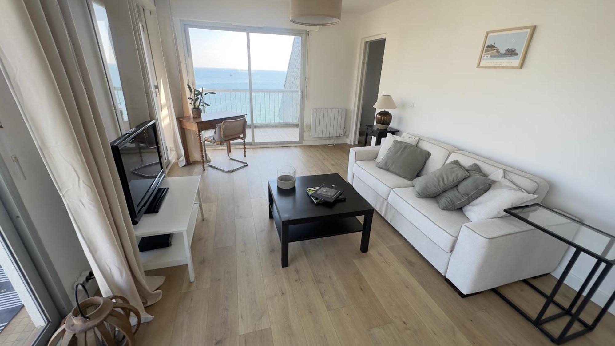 Appartement Pied Dans L'Eau - La Comtesse Saint-Quay-Portrieux Buitenkant foto